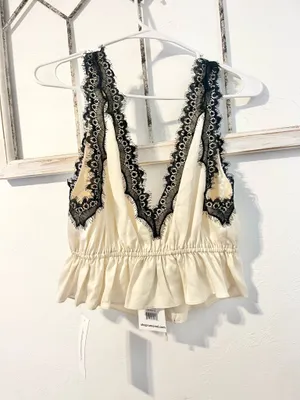 Rumored Lady Lace Top Tan thumbnail 6