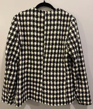 Entro Tweed Houndstooth Button Detail Blazer Black and Whitw thumbnail 2