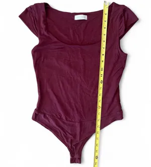 Vestique Burgundy Bodysuit Scoop Neck M thumbnail 4