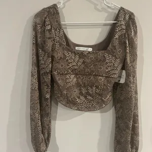 NWT Altar'd State lace‎ blouse small thumbnail 4