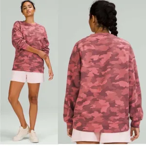 lululemon Perfectly‎ Oversized Crew Sweatshirt Sz 8 Camo Brier Rose thumbnail 2