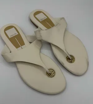 Dolce Vita Off-White Kittle Thong Sandal Anthropologie revolve size‎ 8.5 bridal thumbnail 1