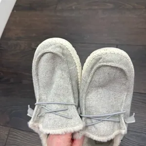Hey Dude Women’s 9 Wendy Funk Wool Shoes Pull On thumbnail 6