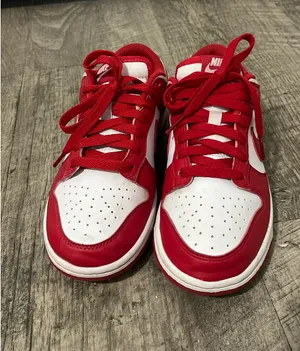 Red Nike Dunk Low thumbnail 2