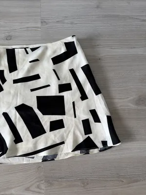 Cotton Candy LA Black & White Graphic Print Mini Skirt thumbnail 2