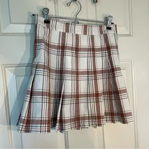 NWT Aerie white and brown plaid pleated mini skirt size small thumbnail 1