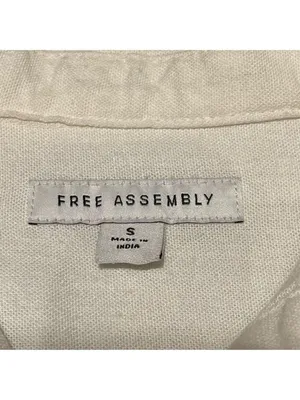 Free Assembly cream linen blend shorts romper jumpsuit belt button front Sz S thumbnail 10