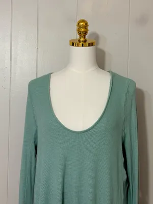 We The Free Free People Malibu Thermal Top Green Size M thumbnail 3