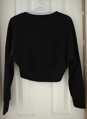 Pretty Garden Black Cardigan Sweater Cropped thumbnail 2