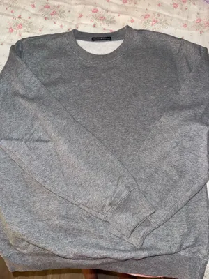 Brandy Melville Crewneck thumbnail 2