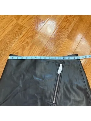 Zara Faux Leather Asymmetrical Wrap Skirt Zipper Closure Black M thumbnail 4
