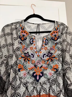 Anthropologie Boho Bohemian Embroidered Top Blouse Summer thumbnail 2