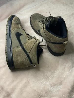 Nike Dunk High “Dark Mushroom” Kids Size 6.5 thumbnail 3