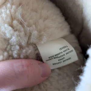 UGG Classic Tall Bomber‎ 5804 Sheepskin Lined Winter Boots Women Size 7 thumbnail 8