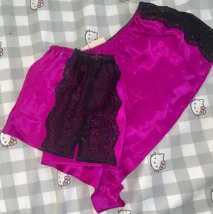 Victoria's Secret NWT Lingerie Set🖤 💜 thumbnail 9