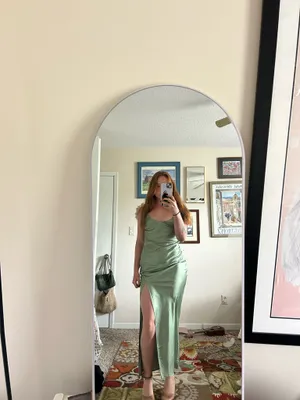 beginning boutique dress thumbnail 3