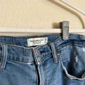 Abercrombie & Fitch Ankle Straight Ultra High Rise Jeans Sz 28 Short‎ Distressed thumbnail 7