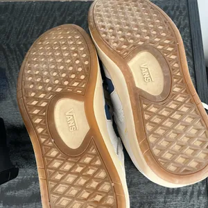 Vans Lowland ComfyCush JMP Serio Collection Sneakers Womens 9 thumbnail 8