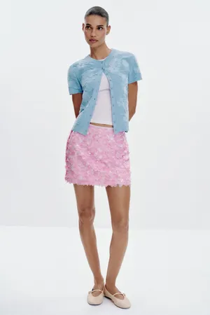 Zara pink Floral Sequin Mini Skirt thumbnail 5