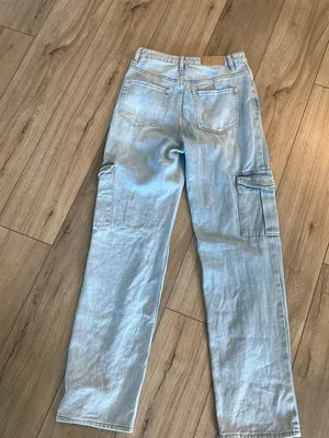 PacSun 90s boyfriend size 27 light wash cargo jeans thumbnail 4