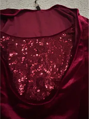 Ab58 top long sleeves red sparkle size small woman shirt thumbnail 5