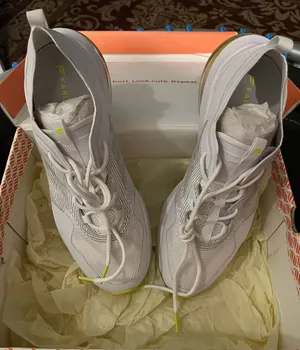 Fabletics Performance Sneakers thumbnail 1