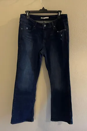 Levi's 529 Curvy Bootcut Dark Wash Jeans thumbnail 1