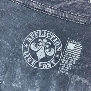 Vintage Y2K Affliction Live Fast Black Gem Rhinestone Cross Printed Tee thumbnail 8