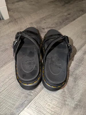 Dr. Martens Myles Sandals thumbnail 4