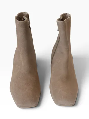 BLONDO Lizzy Waterproof Square Toe Block Heel Bootie Taupe Suede Size 9 NEW thumbnail 4