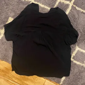Black Blouse Size XXS thumbnail 3