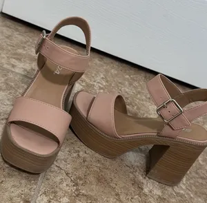 Soda Platform Sandals thumbnail 1