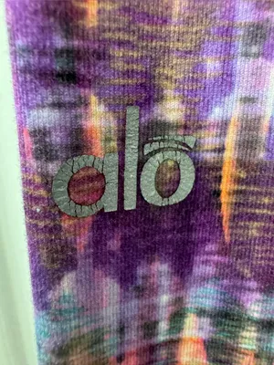 ALO Yoga Purple Multicolor Patterned Leggings thumbnail 6