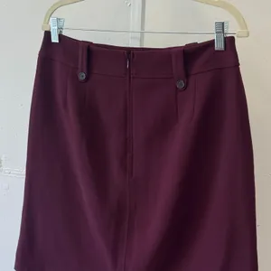 Ann Taylor LOFT Burgundy Maroon Mini Skirt Size 8 A-Line Stretch Pockets Career thumbnail 5