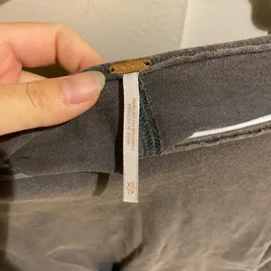 Free people super cute grey top thumbnail 3