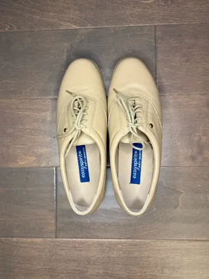 Easy Spirit Anti-Gravity Women’s Beige Leather comfort shoes, preppy, soft,light thumbnail 7