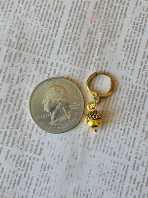 Handmade antique gold tone acorn cute fairy vintage style dangle earrings🍂🐿🍃 thumbnail 5