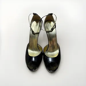 Gucci Black Patent Leather Gold‎ Platform Peep Toe Heels 9.5B Made in Italy thumbnail 2