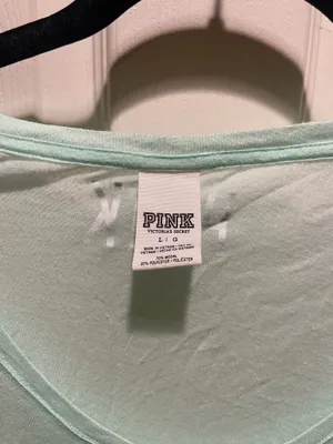 PINK Victoria's Secret T-Shirt thumbnail 2