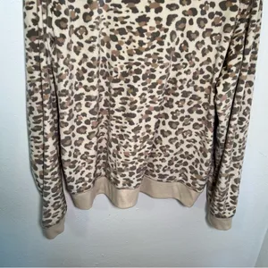 Honeydew Women's Size XL Velour Sweatshirt Natural Leopard Animal‎ Print Beige thumbnail 8