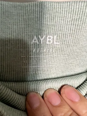 Aybl‎ Camo Sage Green Seamless High Rise Scrunch Booty Leggings thumbnail 6