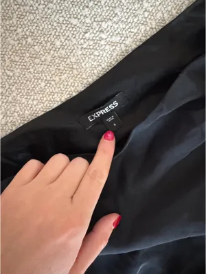 Express Black Satin one shoulder jumpsuit thumbnail 4