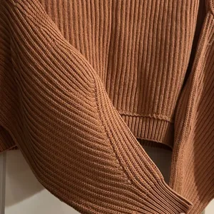 Free People Women's Brown Ribbed Cropped Sweater thumbnail 5