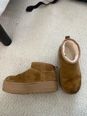 Platform UGG Boots thumbnail 3