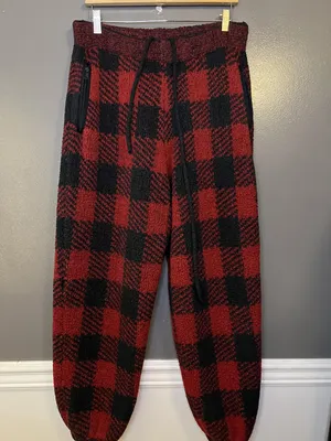 Skims Pants Womens L/XL Red Black Plaid Fuzzy Knit Jogger Lounge Zip Pockets thumbnail 2