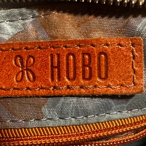 Vintage Hobo crossbody‎ leather purse in light teal/sage thumbnail 7