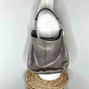 Gianni Chiarini Hobo Purse shoulder bag Italian leather Slouchy Grey top zipper thumbnail 2