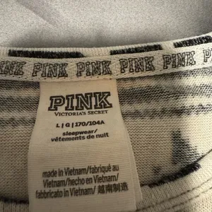 Victoria's Secret Black and White Long Sleeve Pajama Top thumbnail 3