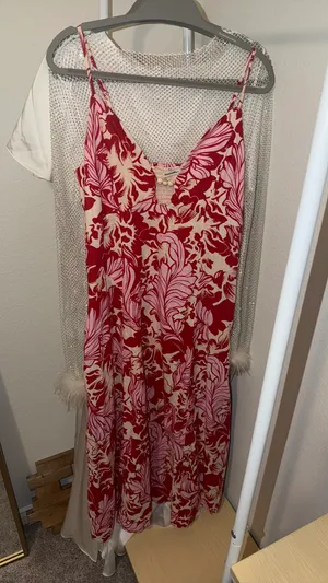 NWT Abercrombie Red Floral Maxi Dress thumbnail 5