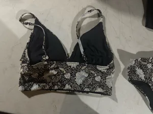 Old Navy Swimsuit Set High-Waisted thumbnail 2